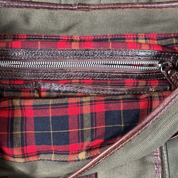 Will Leather Goods Hooper Olive Canvas & Brown Leather Messenger Bag - Picture 5 of 10